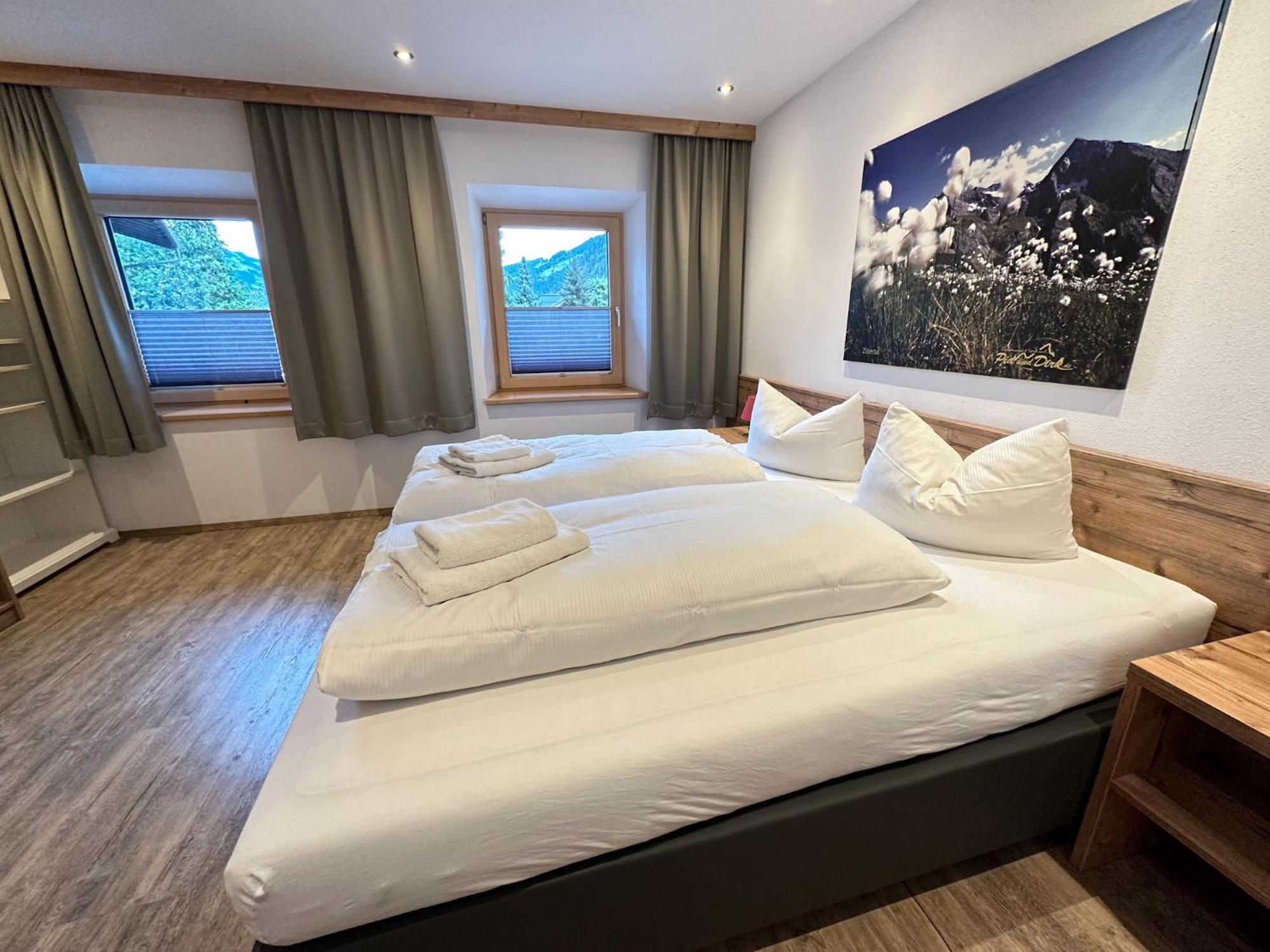 Appartementhaus Mayrhofen By Piaunddirk Ngoại thất bức ảnh
